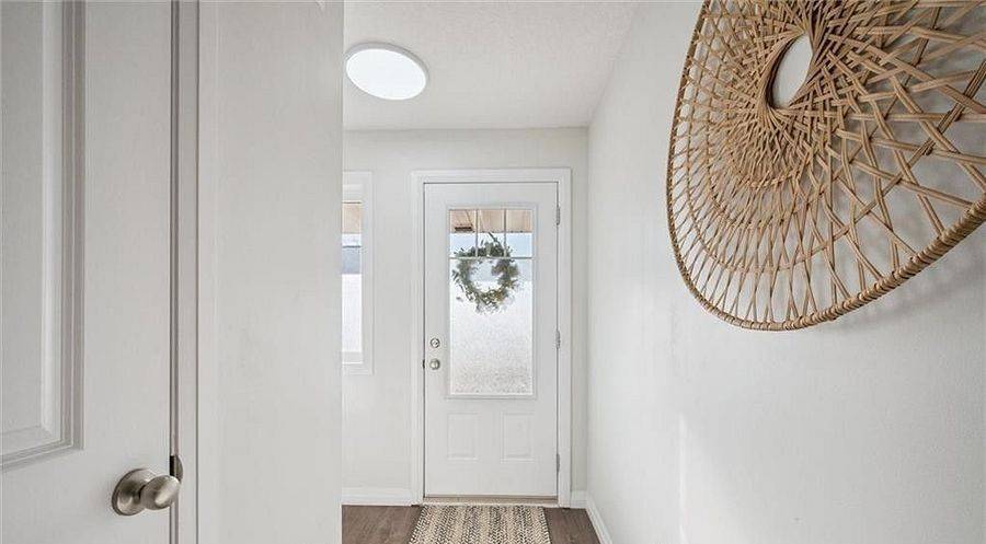 Kitchener, ON N2A 2W7,24 Morrison RD #D9