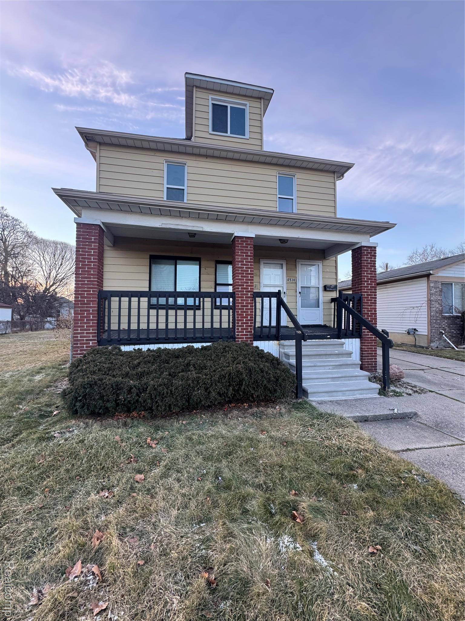 Roseville, MI 48066,17530 Oakdale ST