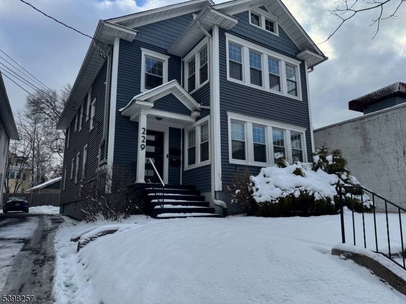 Westfield Town, NJ 07090,229 South Ave