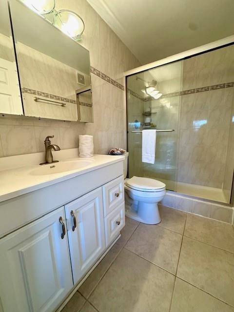 Hallandale Beach, FL 33009,1000 NE 14 #410