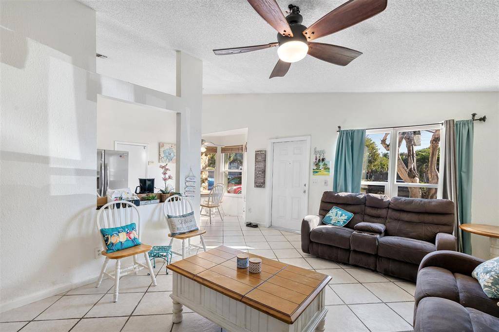 Davie, FL 33325,1001 SW 133rd Ter