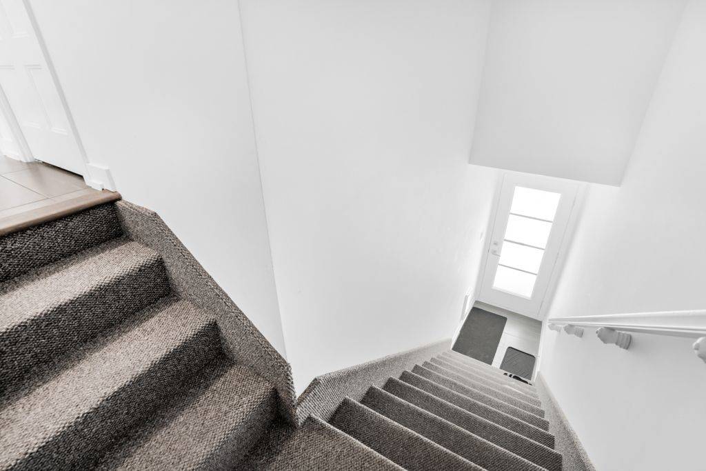 Clarence-rockland, ON K4K 0K5,292 Masters LN #225