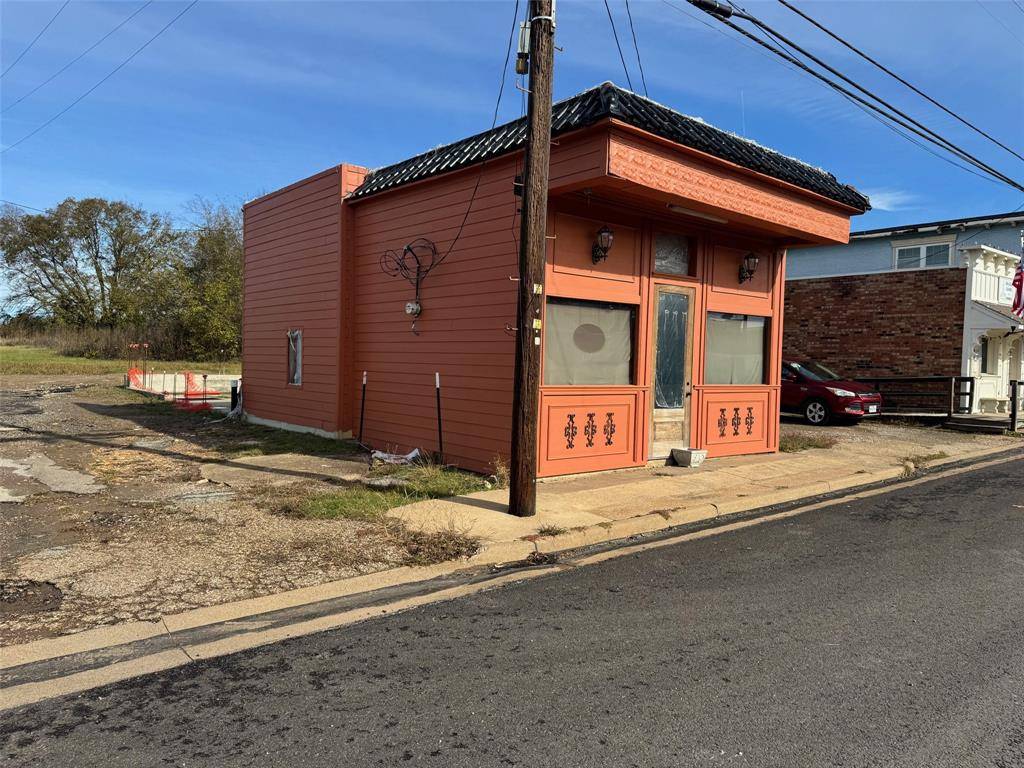 Van, TX 75790,178 Main