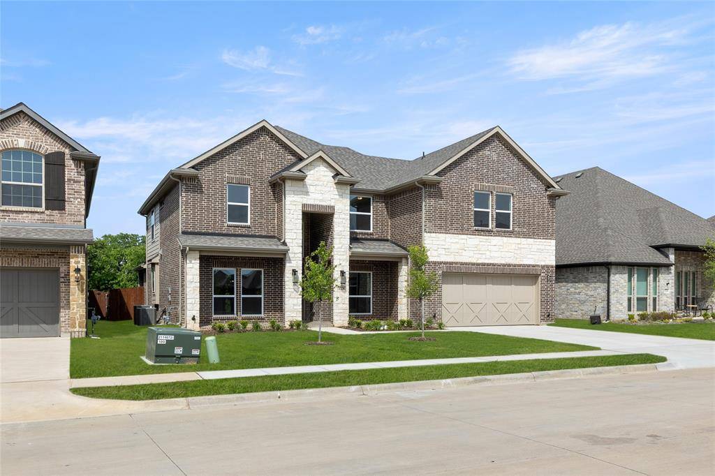 Burleson, TX 76028,1328 Cash Street