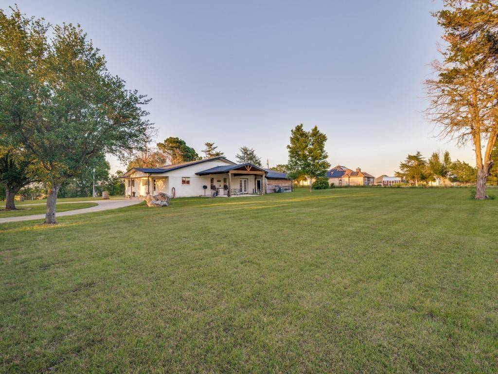 Greenville, TX 75402,3447 County Rd 2182