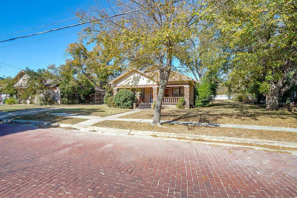 Stephenville, TX 76401,1041 W VANDERBILT Street