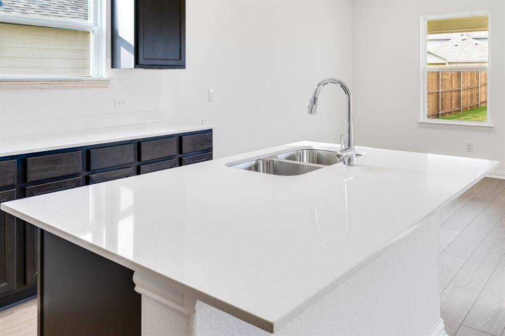 Crandall, TX 75114,2154 Tule Way