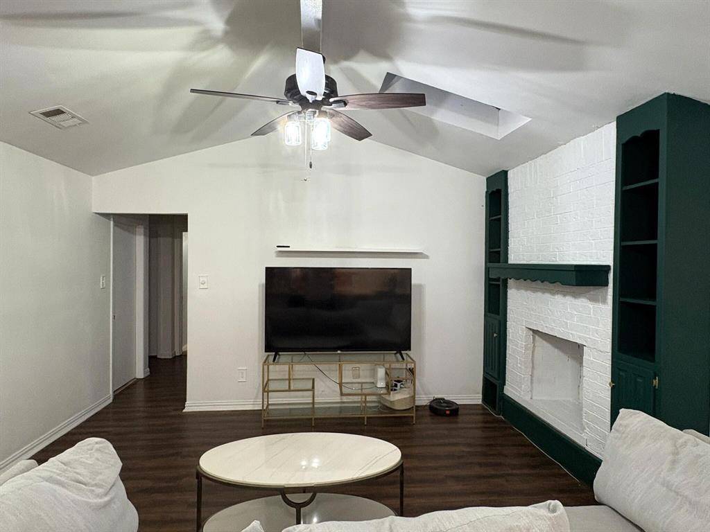 Hurst, TX 76054,2925 Ridgewood Drive