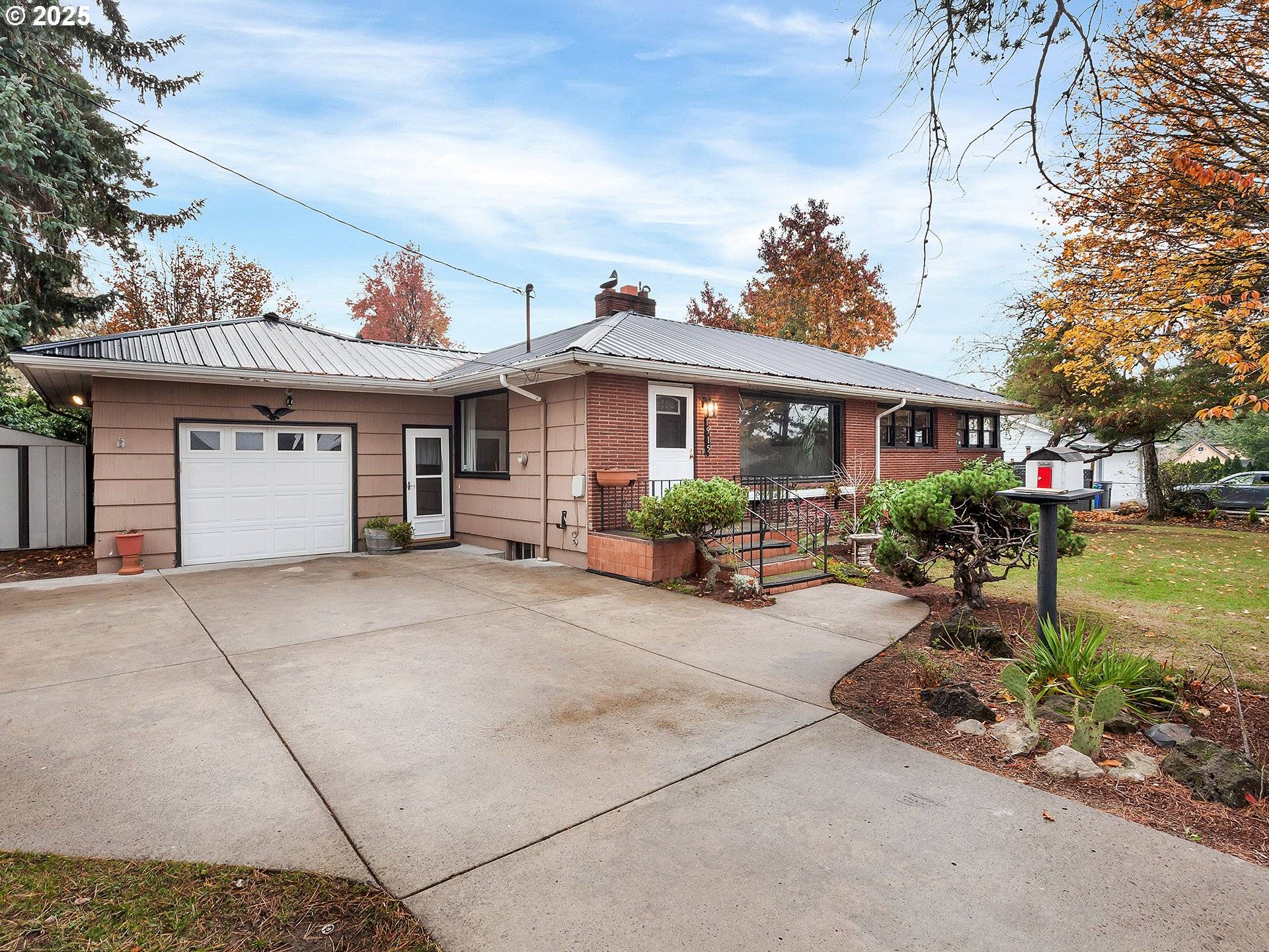 Portland, OR 97230,1915 NE 148TH AVE