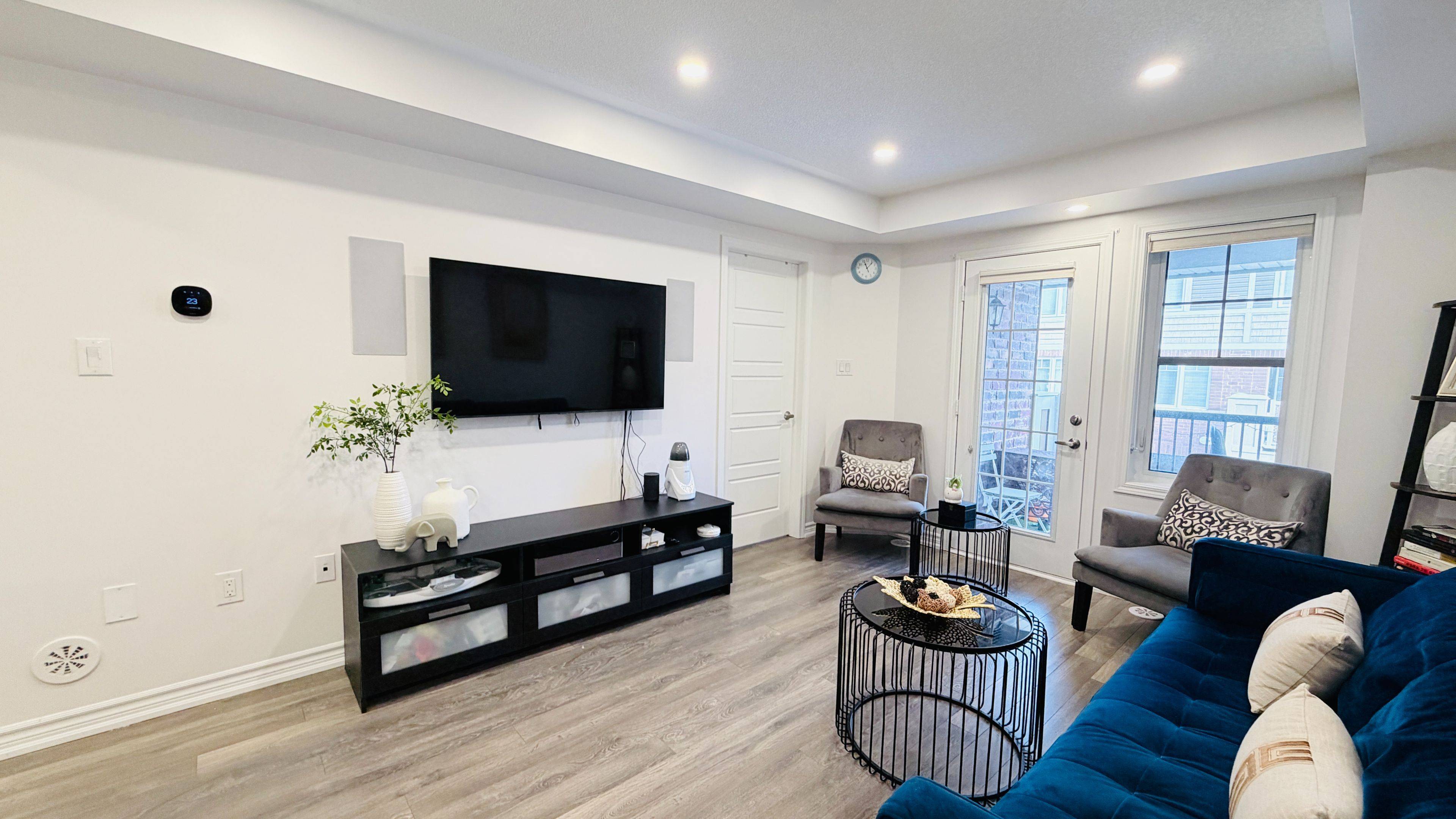 Milton, ON L9E 1P1,1222 Rose WAY #50