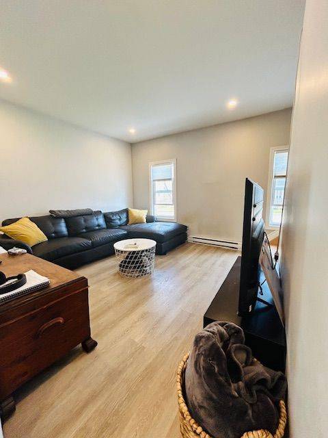 Fort Erie, ON L0S 1N0,3644 Elm ST