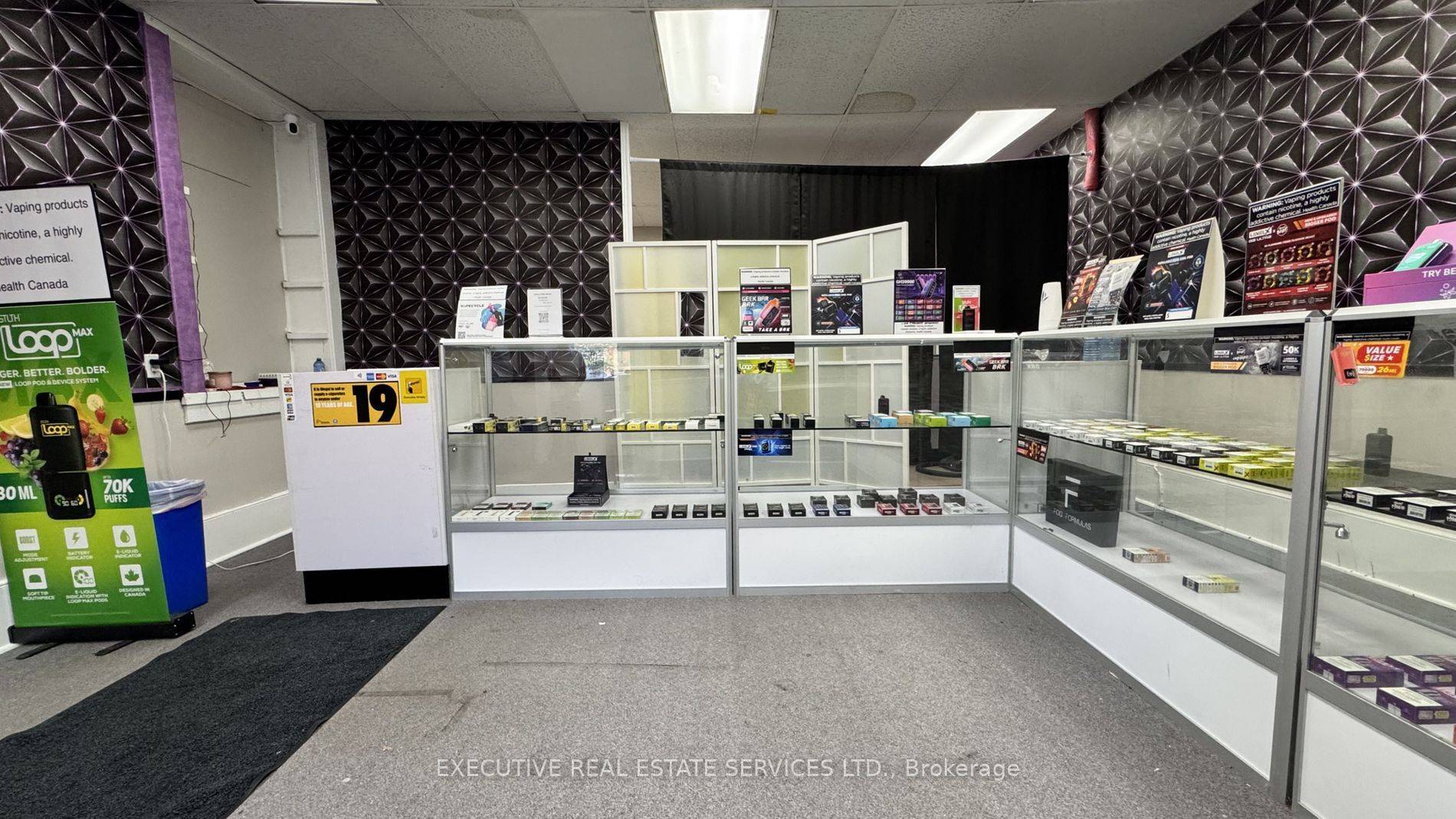 Cambridge, ON N3H 3P2,846 King ST E