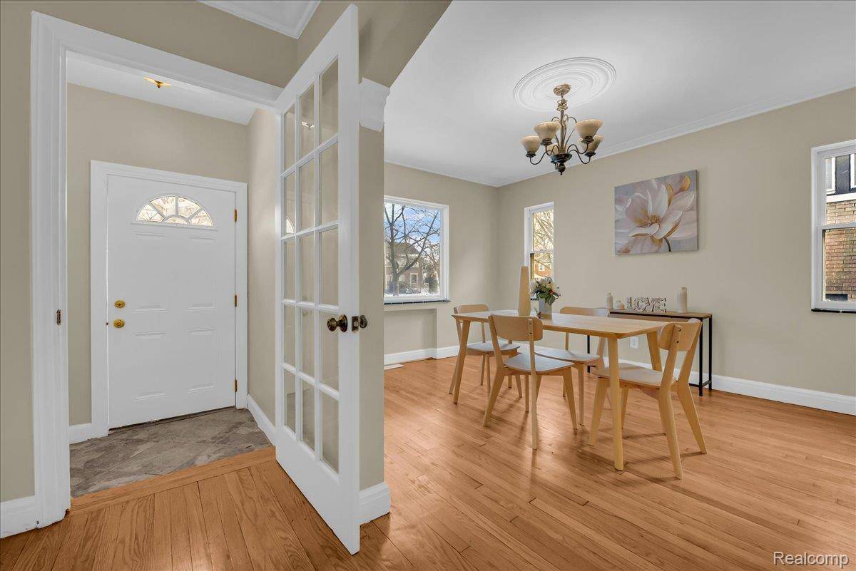 Detroit, MI 48224,4323 Kensington AVE