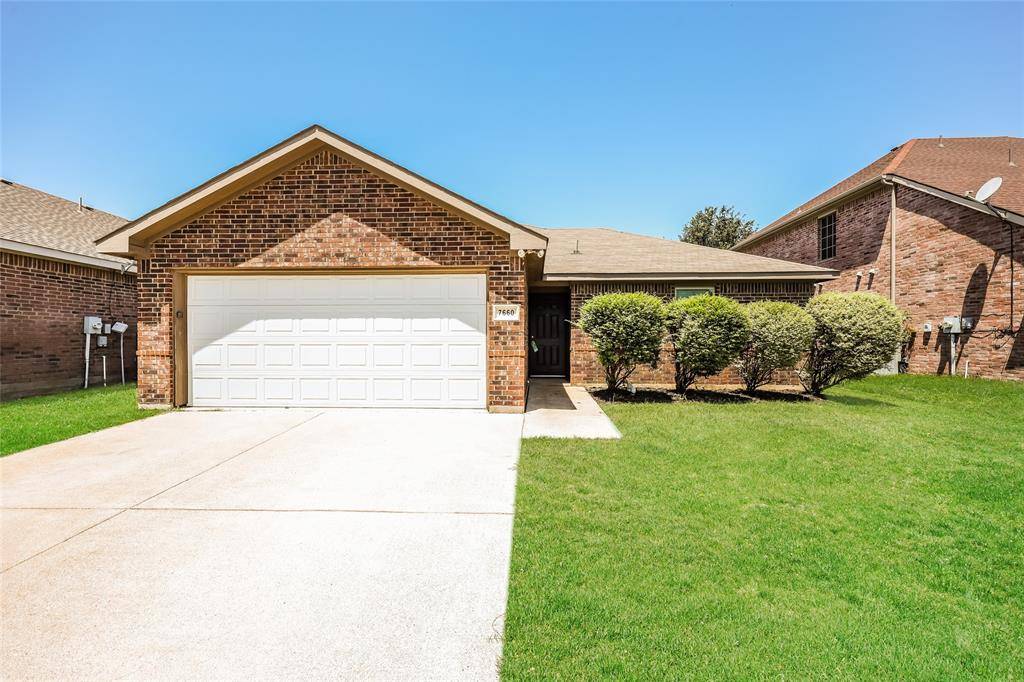 Fort Worth, TX 76123,7660 Hollow Forest Drive