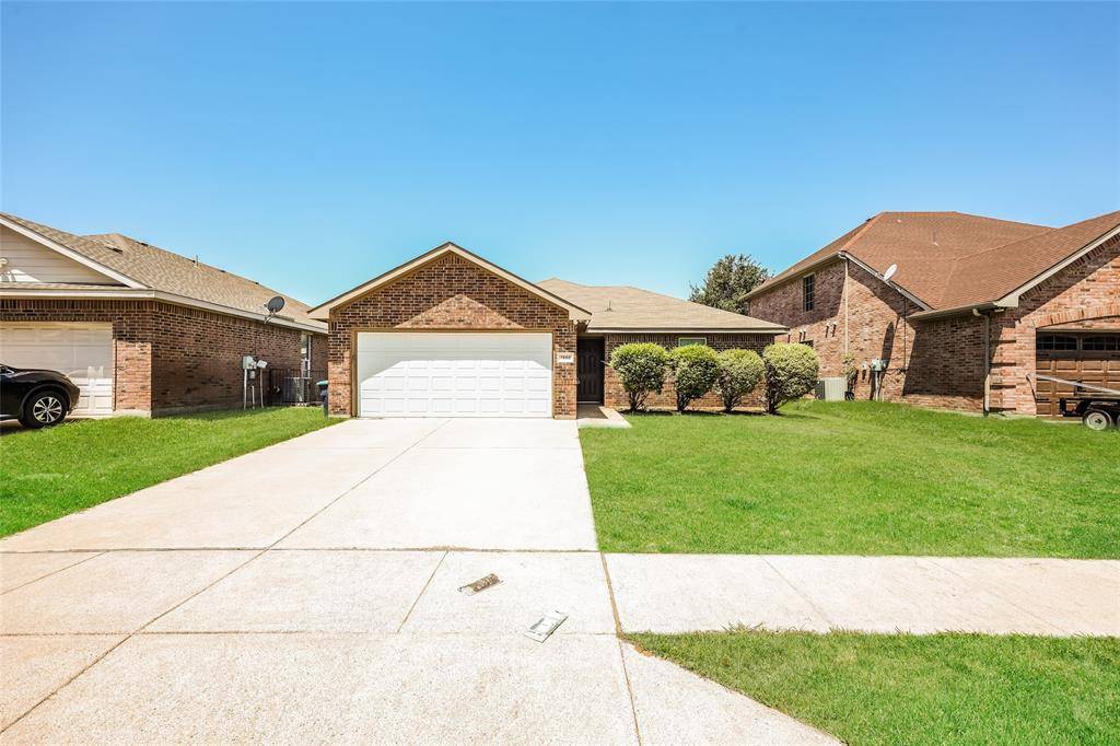 Fort Worth, TX 76123,7660 Hollow Forest Drive