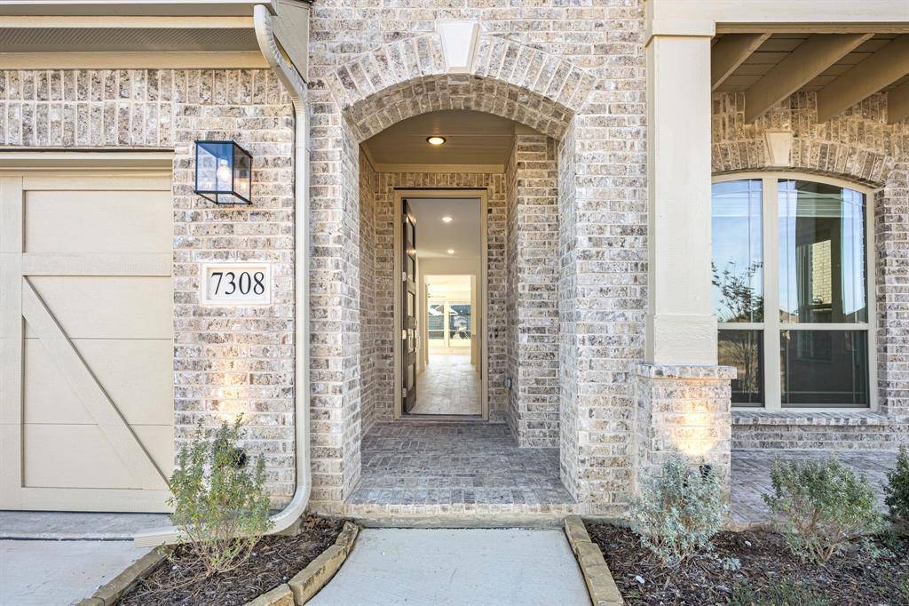 Little Elm, TX 76227,7308 Iris Road