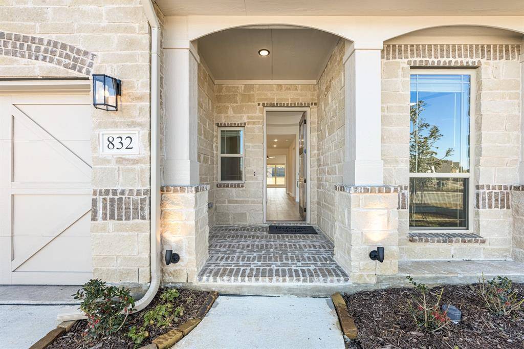 Little Elm, TX 76227,832 Twisted Leaf Lane