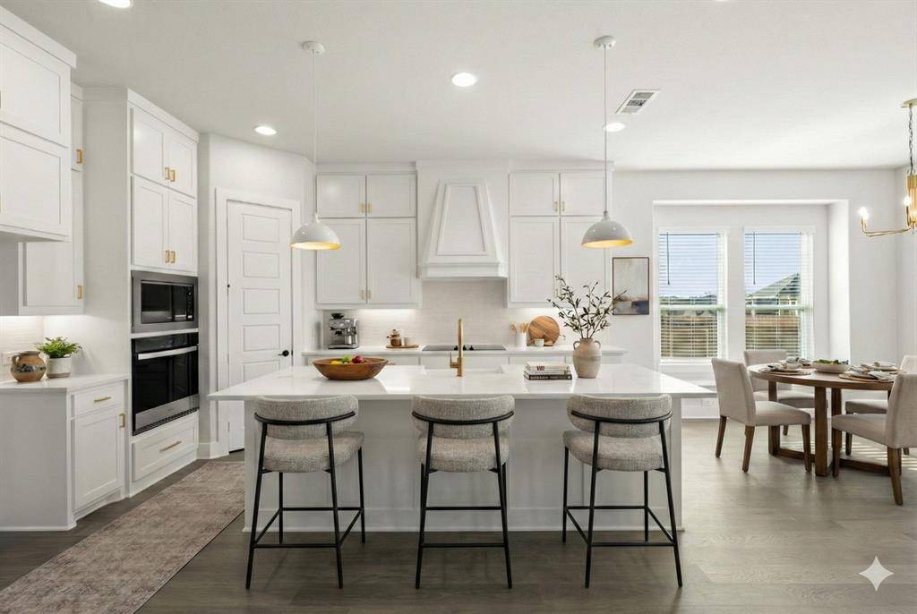 Midlothian, TX 76065,5221 Rowlan Row