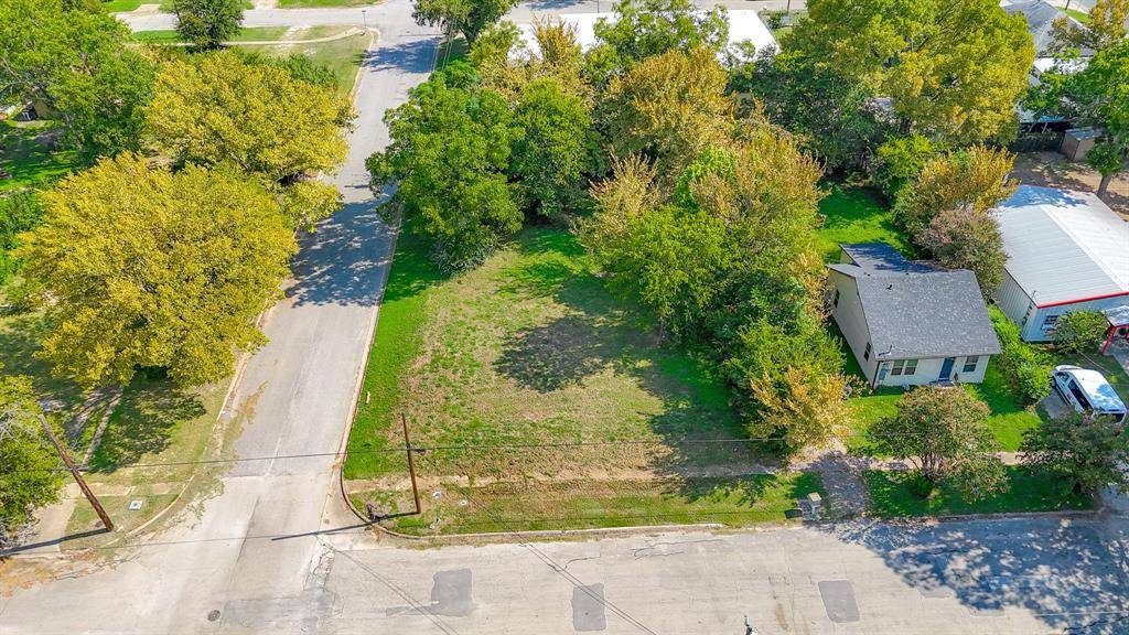 Corsicana, TX 75110,1119 E Collin Street