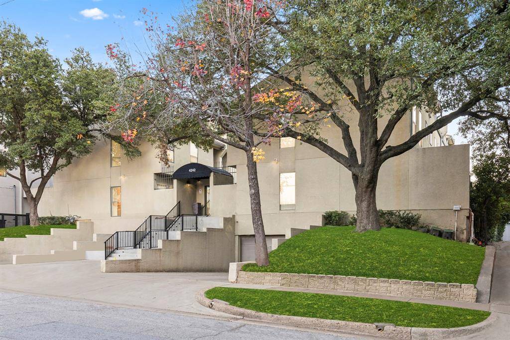 Dallas, TX 75205,4242 Travis Street #108