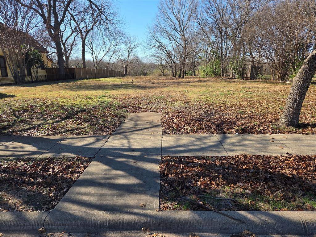 Lancaster, TX 75146,307 N Dallas Avenue