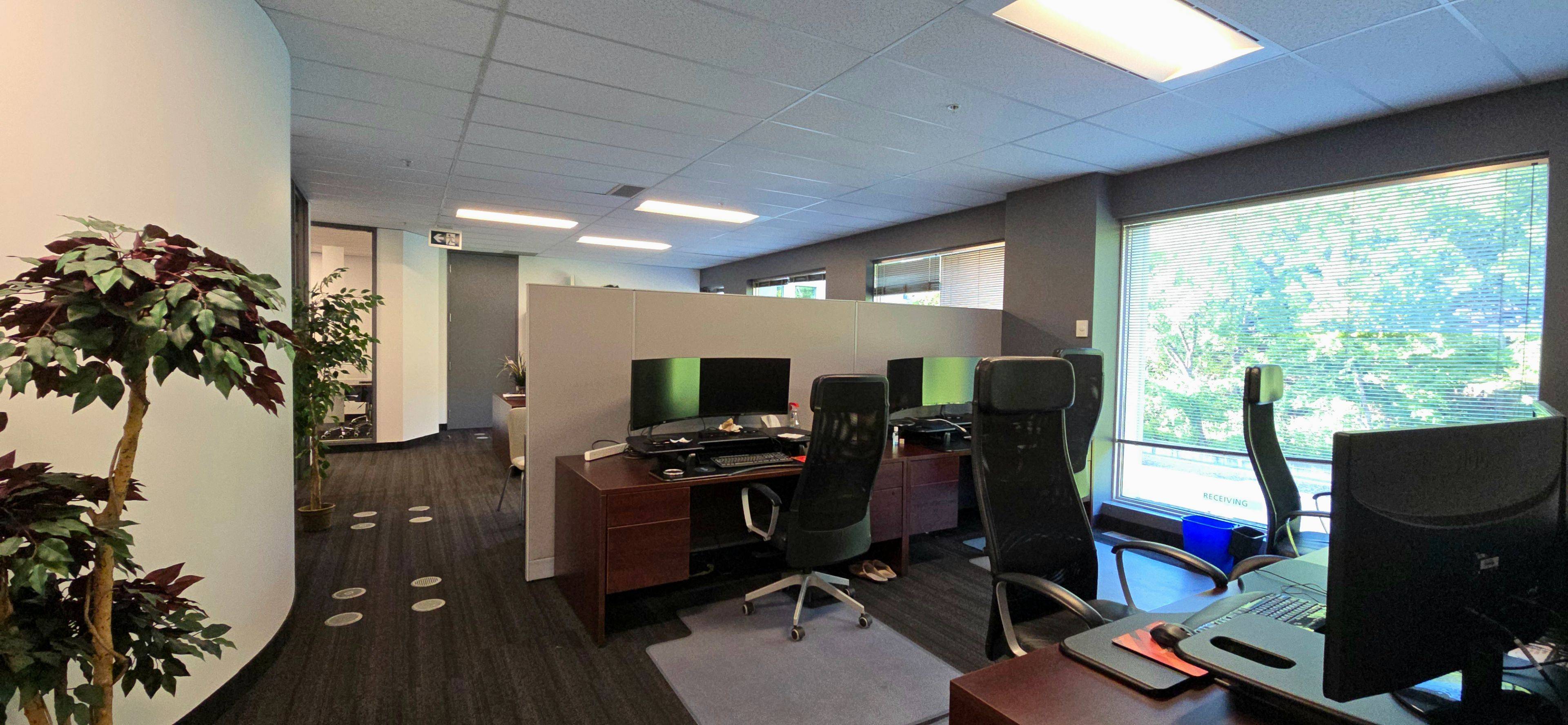 36 York Mills RD, Toronto C12, ON M2P 2E9