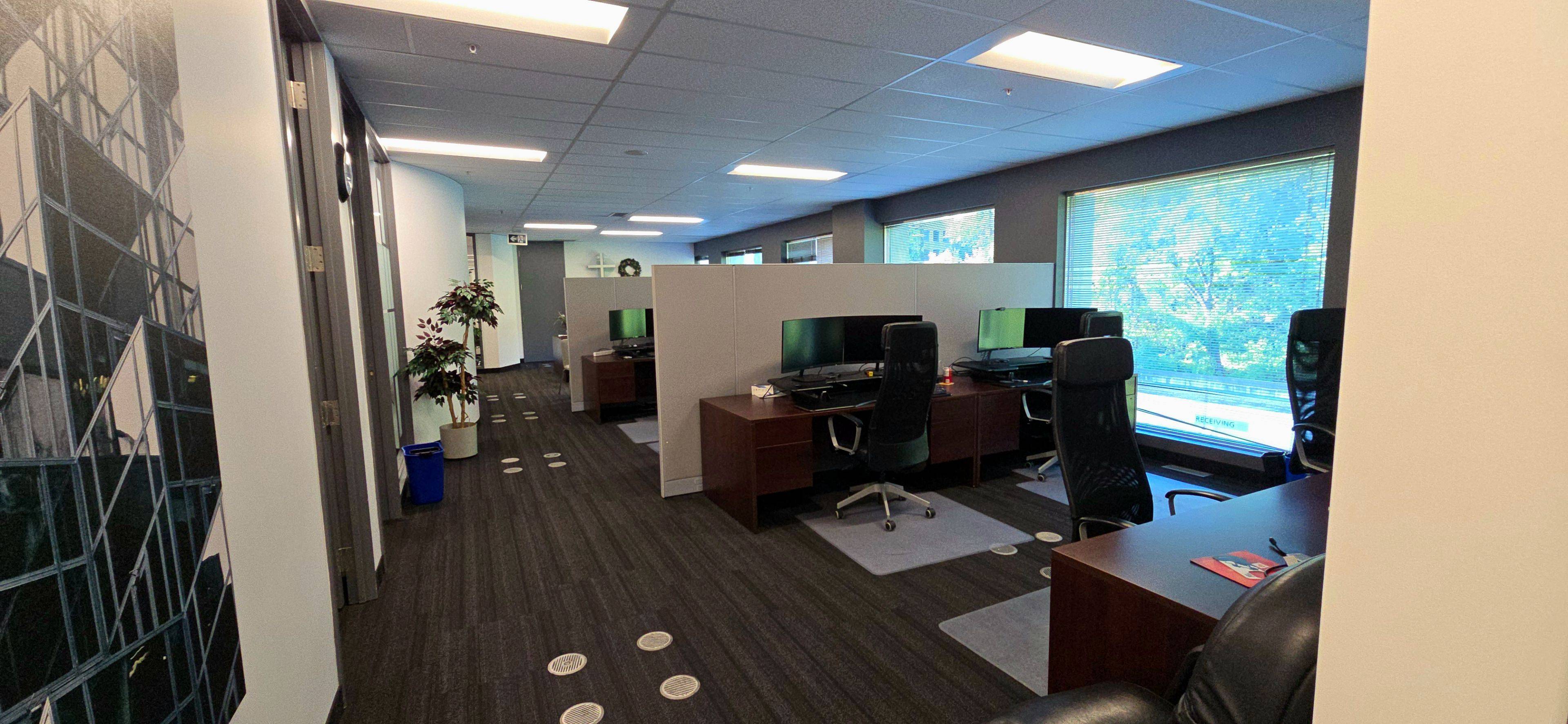 36 York Mills RD, Toronto C12, ON M2P 2E9