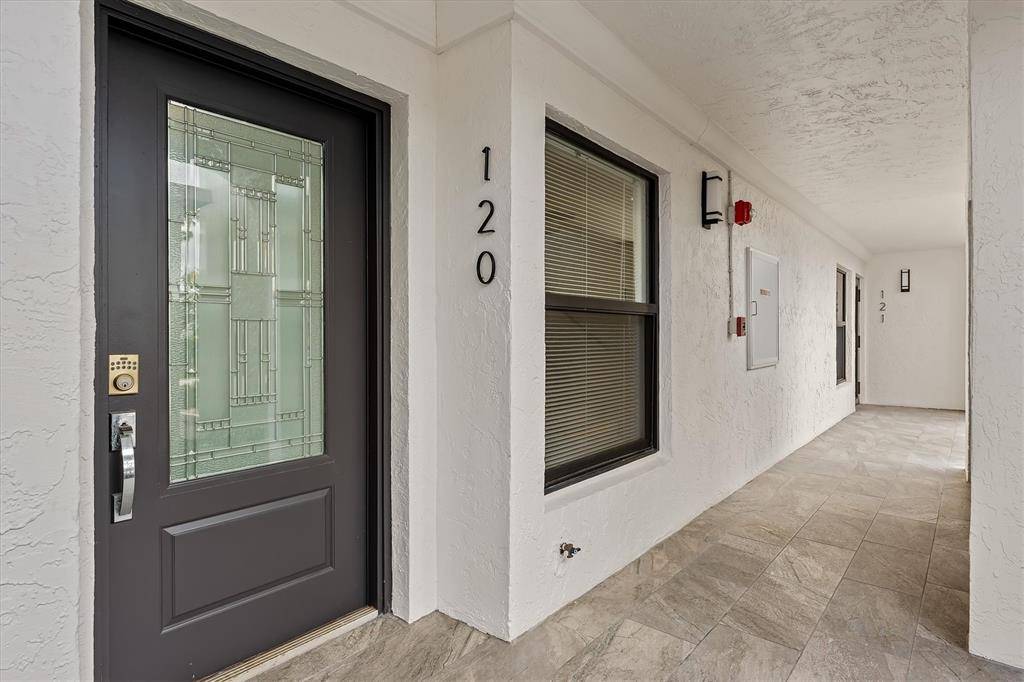 Deerfield Beach, FL 33441,1629 Riverview Rd #120