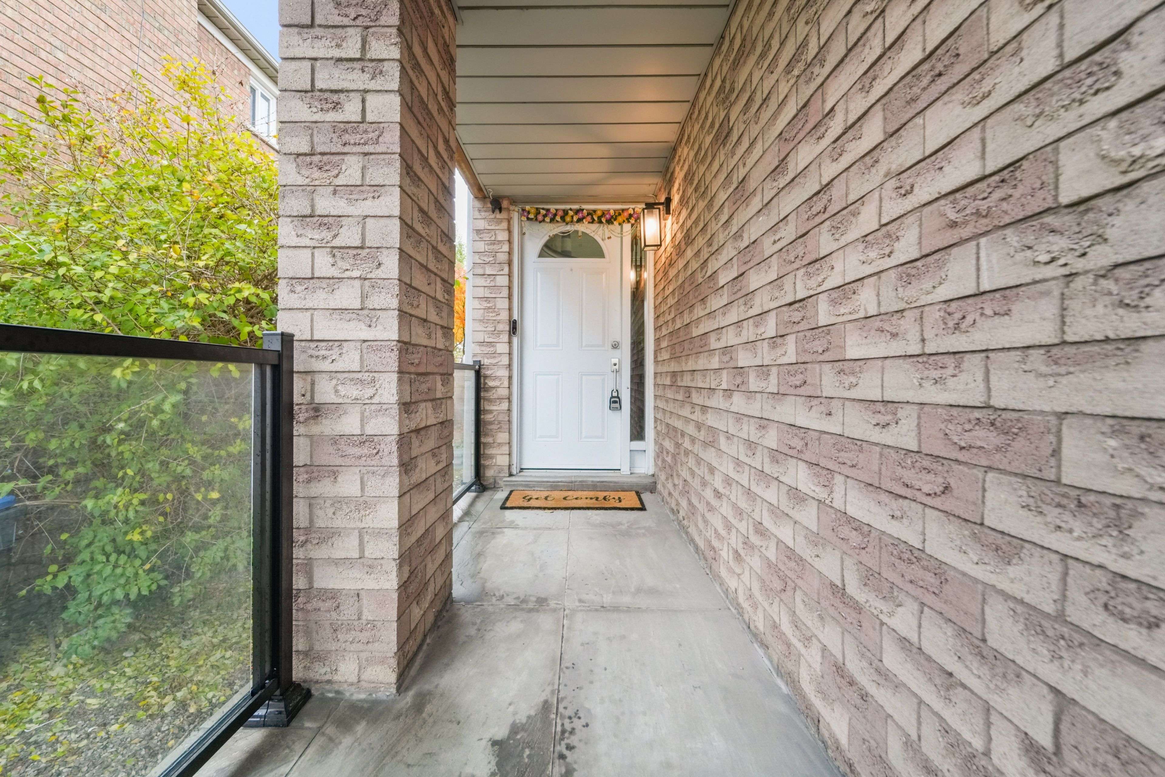 Mississauga, ON L5N 6J8,2988 Gulfstream WAY