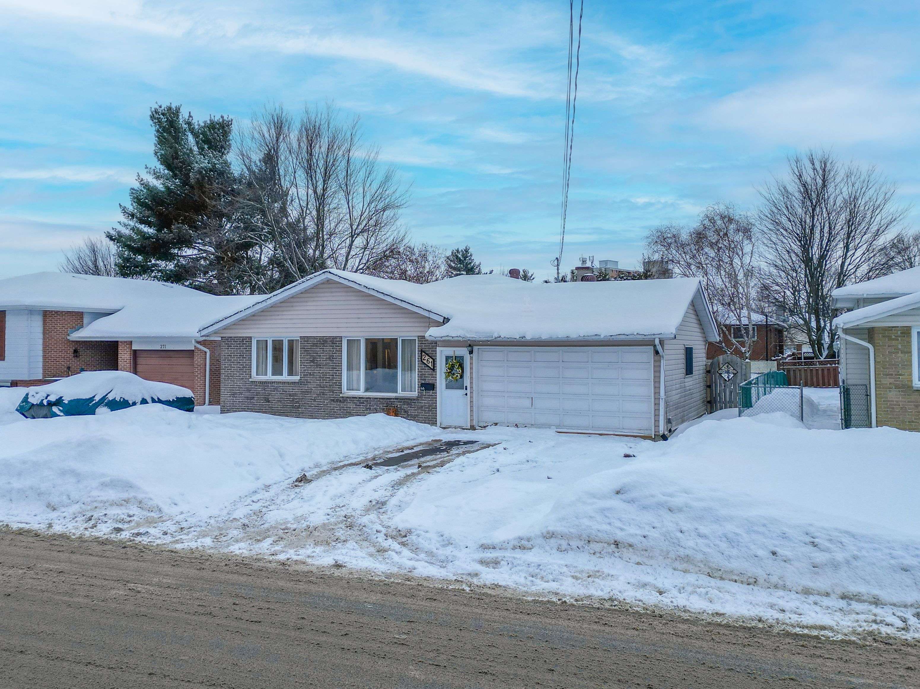 North Bay, ON P1A 3P4,261 Mulligan ST