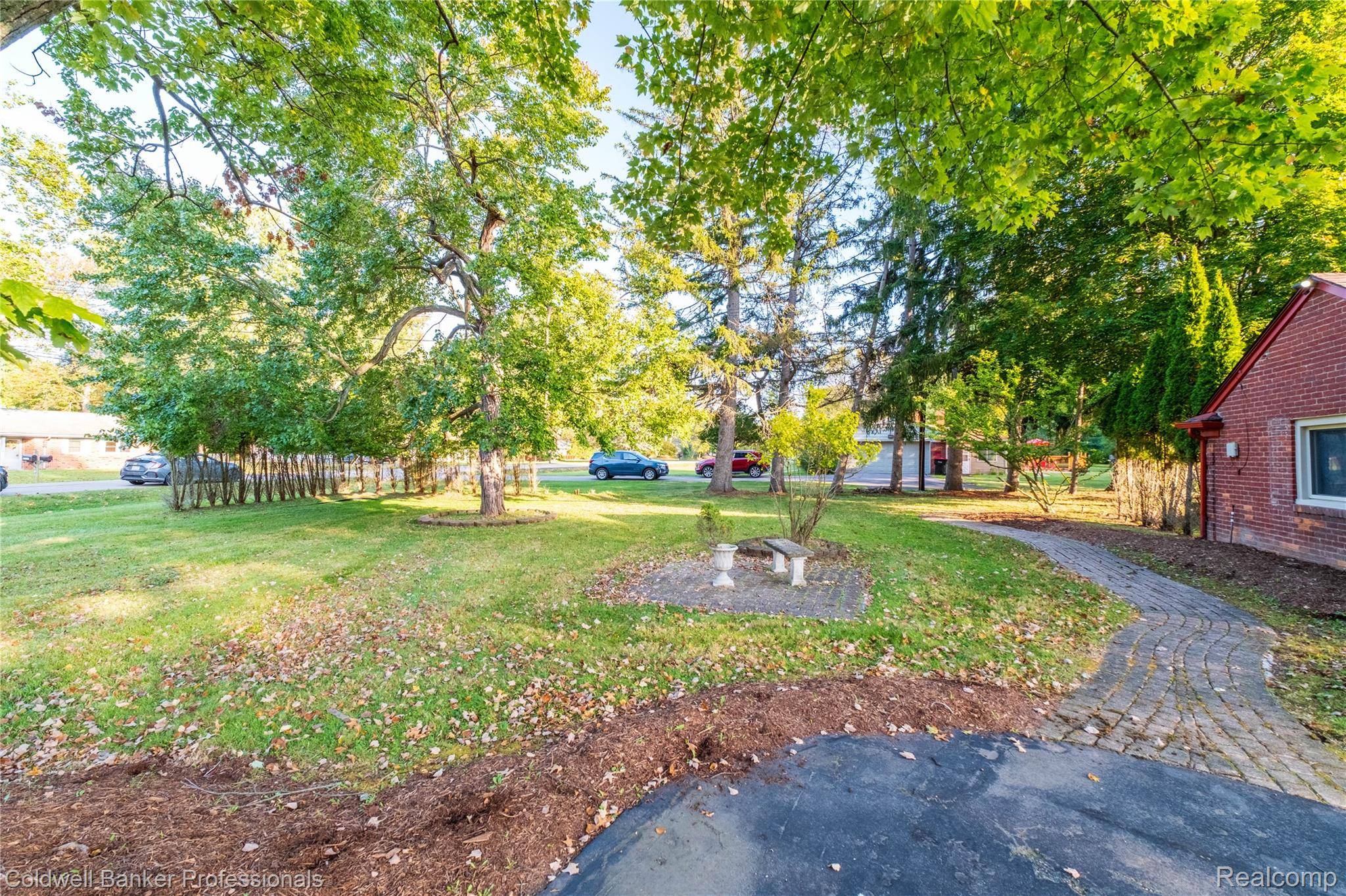 Southfield, MI 48033,25100 Peekskill