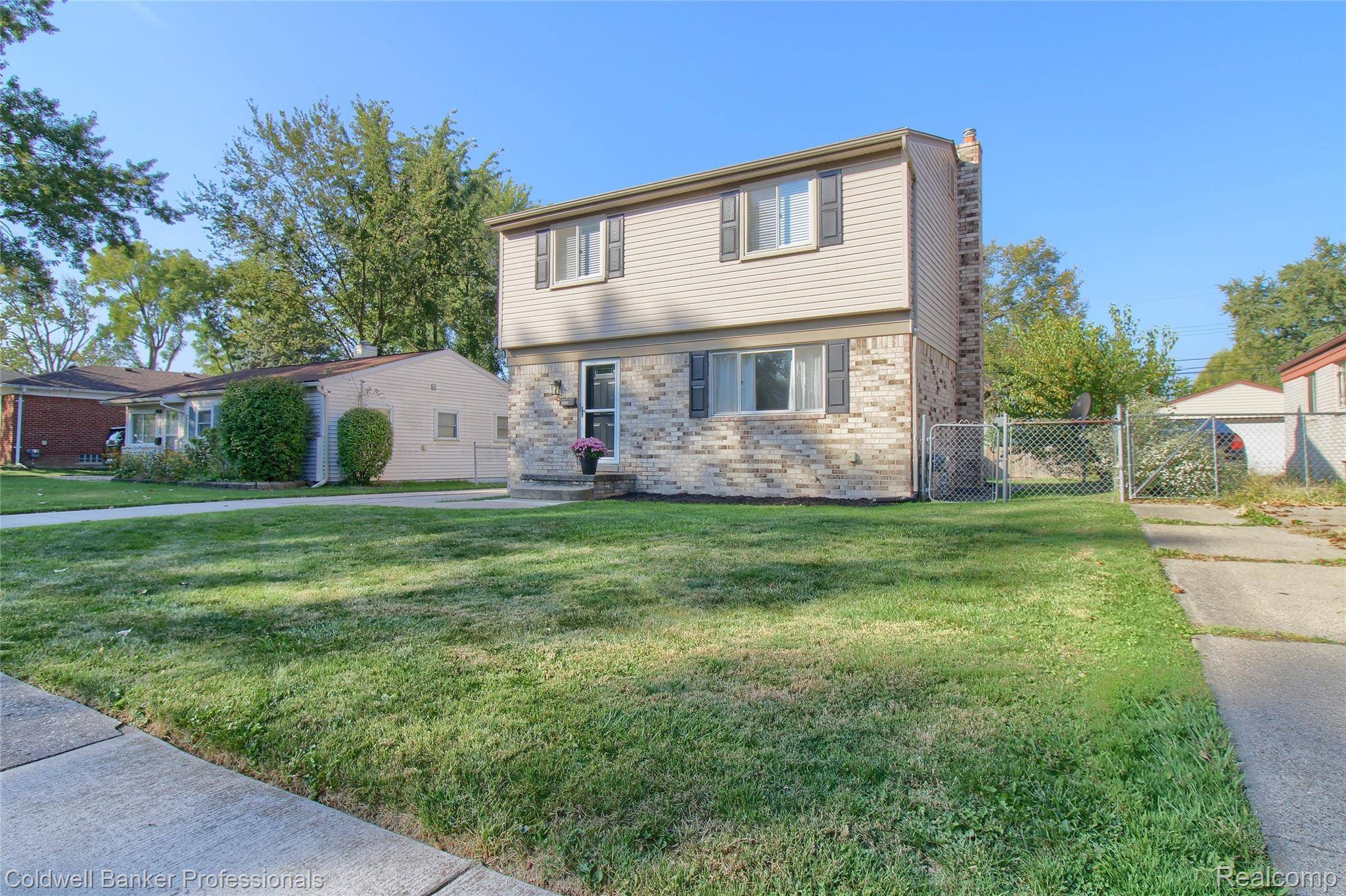 Livonia, MI 48150,11765 Cavell ST