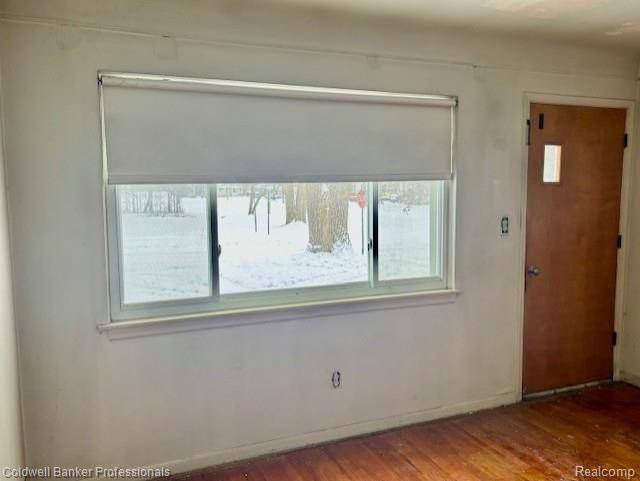 Detroit, MI 48219,16101 Salem ST