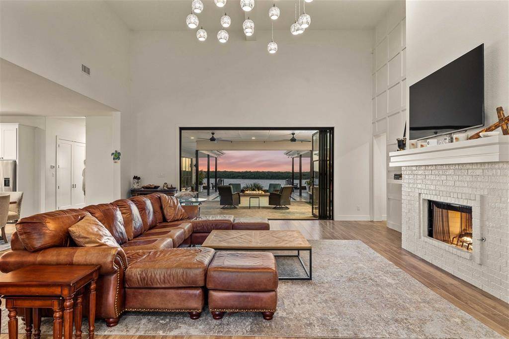 Brownwood, TX 76801,582 Oak Point Drive