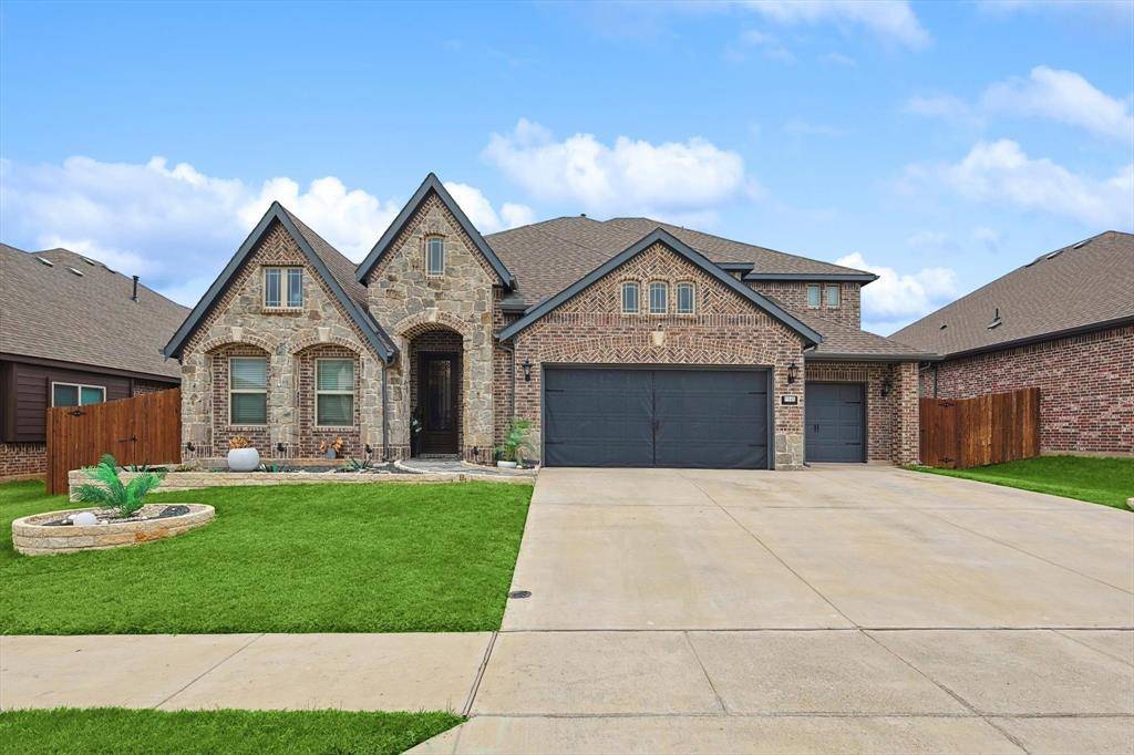 Glenn Heights, TX 75154,1945 Snowball Lane