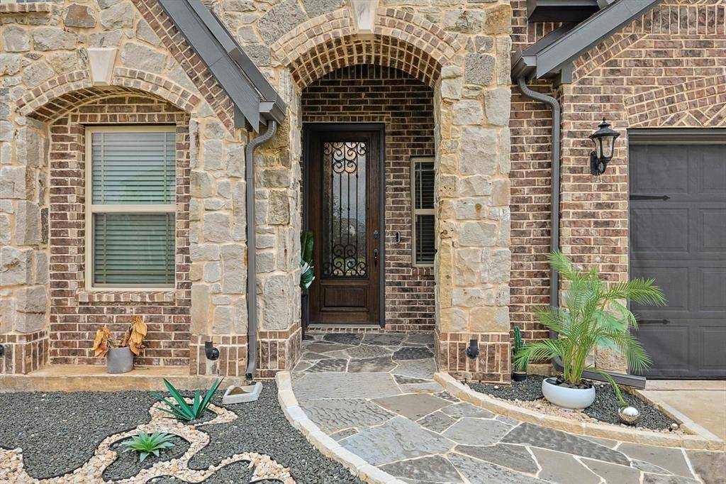 Glenn Heights, TX 75154,1945 Snowball Lane