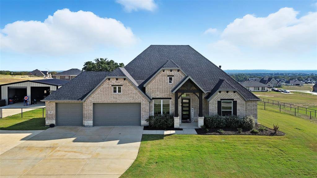 Reno, TX 76020,305 Monument Place