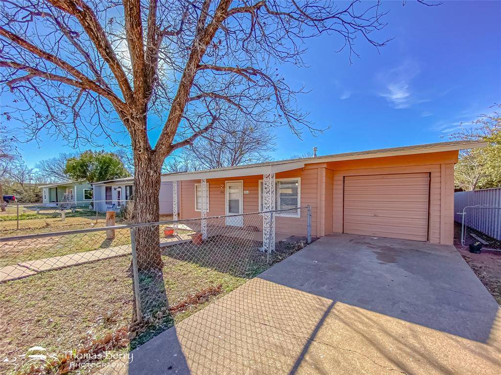 Abilene, TX 79603,1950 Burger Street