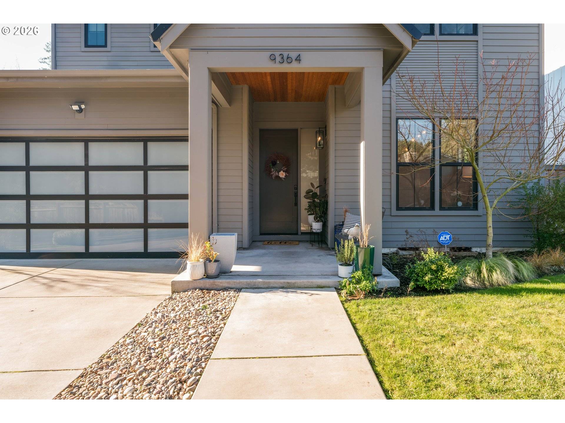 Portland, OR 97225,9364 SW MORRISON ST