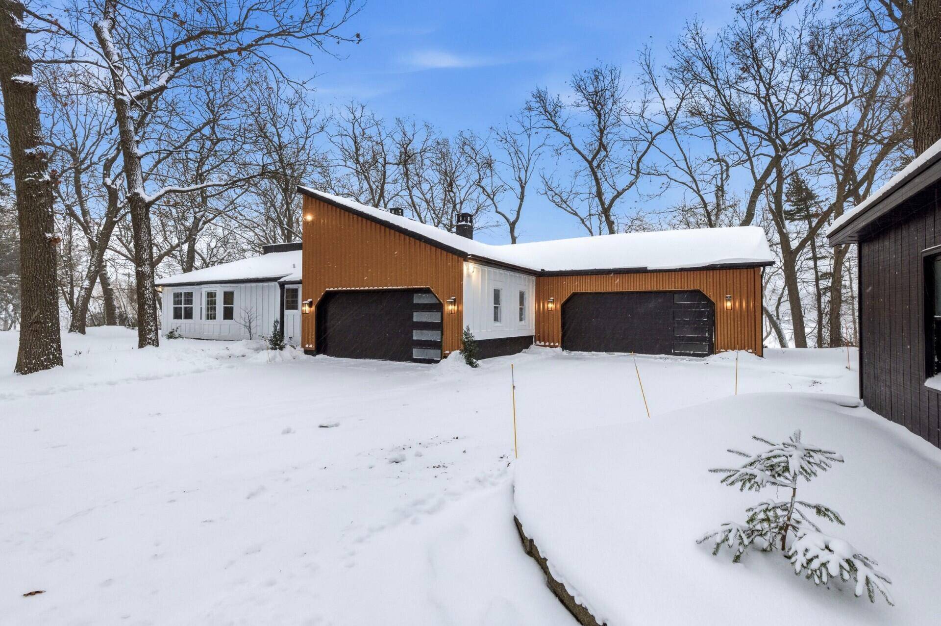 Grand Haven, MI 49417,15060 Mercury DR