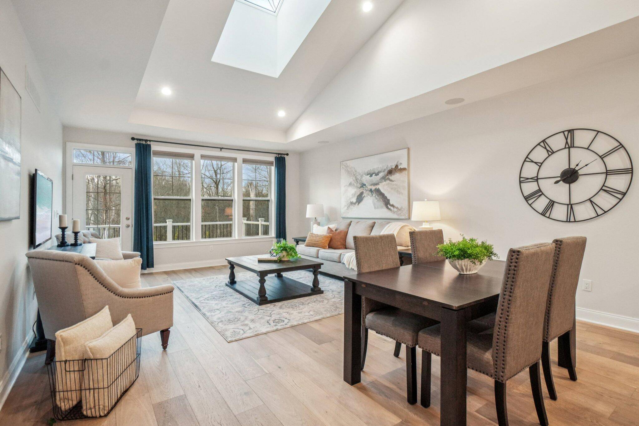 Ann Arbor, MI 48105,3056 N Spurway DR