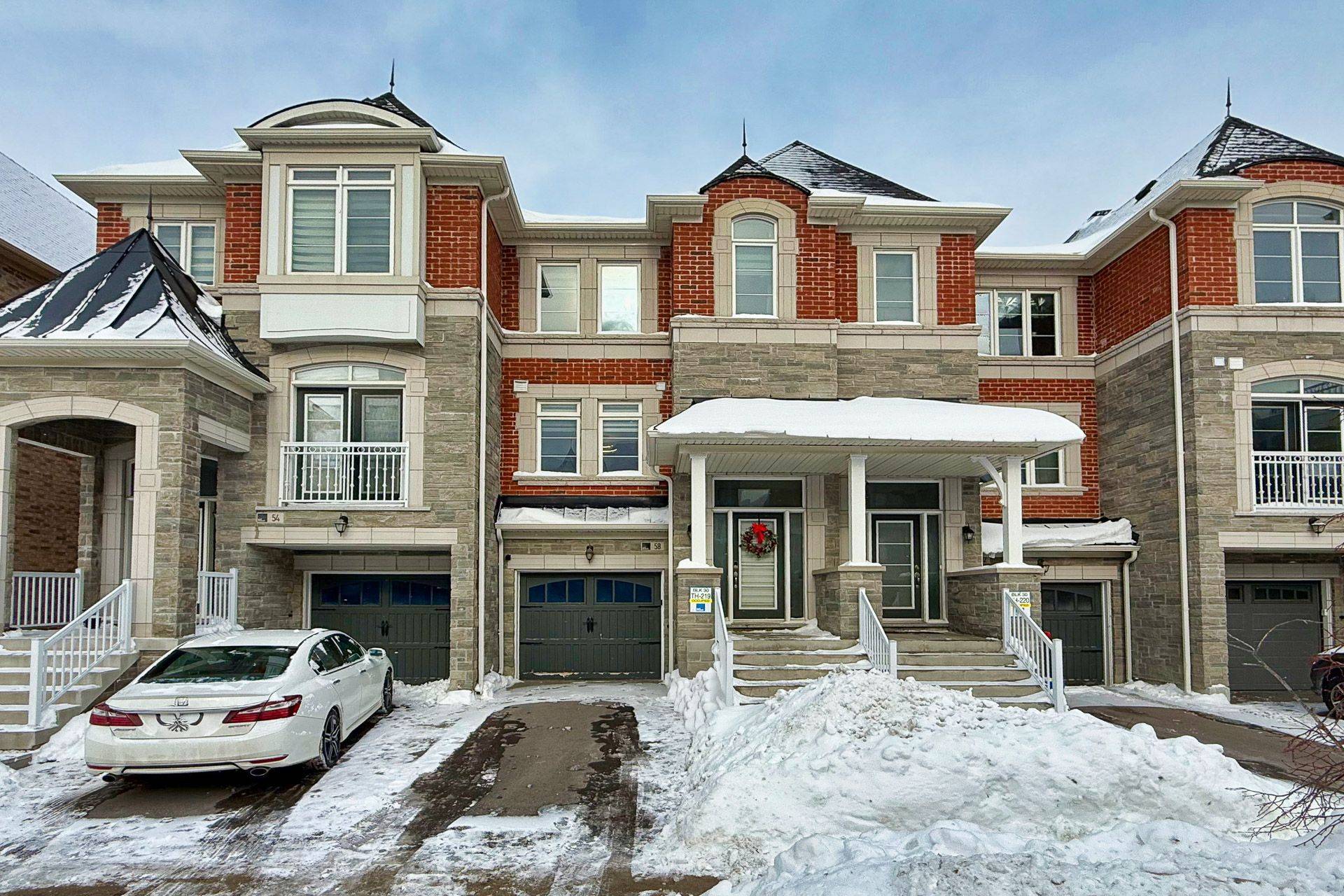 Vaughan, ON L4H 4S4,58 Sandwell ST