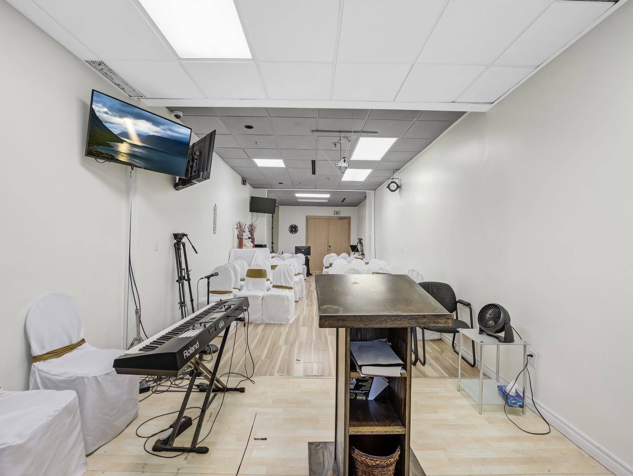 Mississauga, ON L4W 5G6,1550 South Gateway RD #310