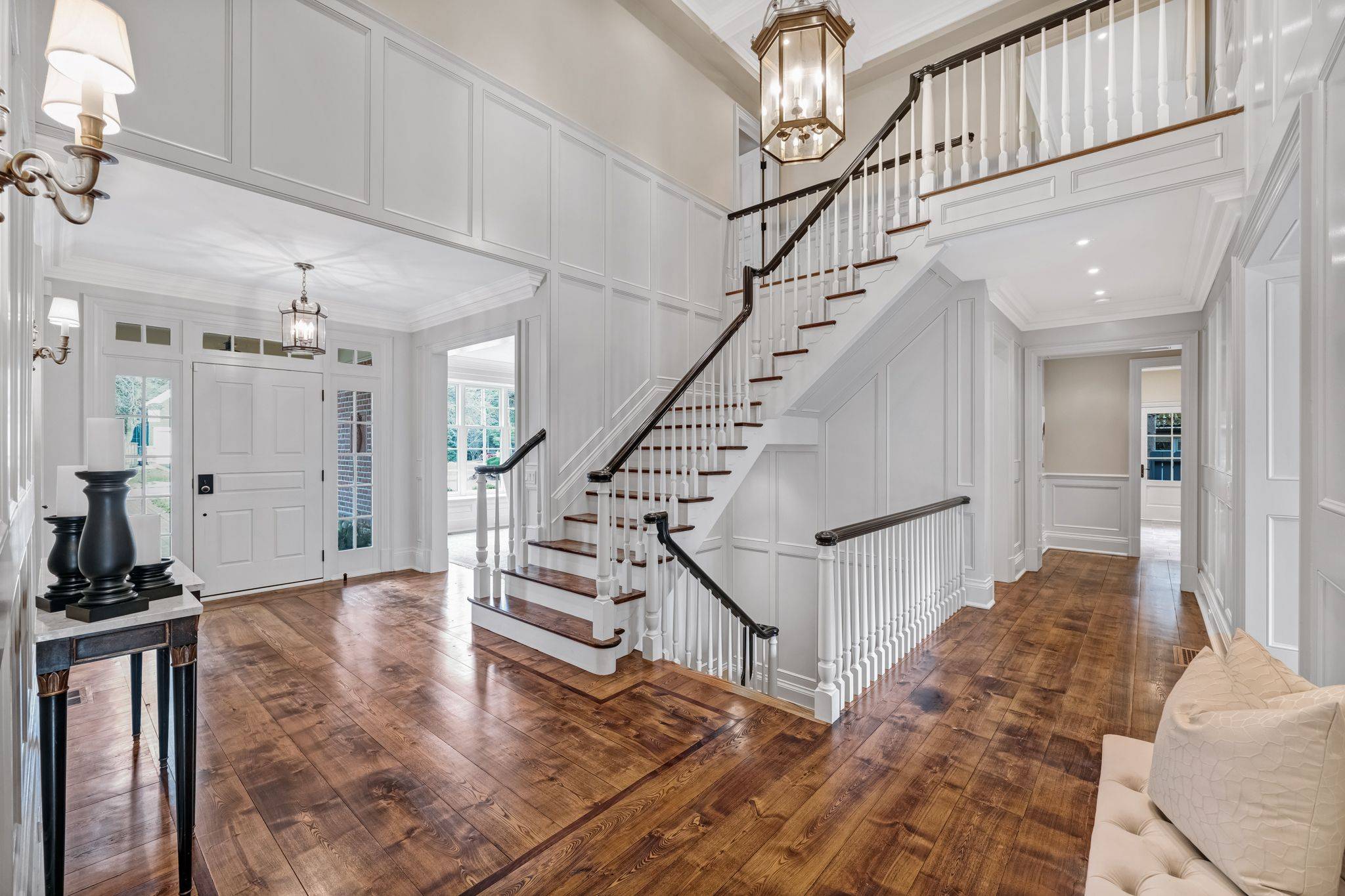 Mississauga, ON L5G 2M4,190 Donnelly DR