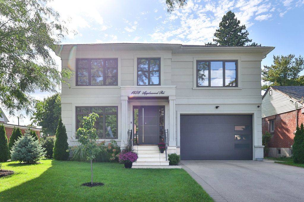 Mississauga, ON L5E 2M1,1456 Applewood RD