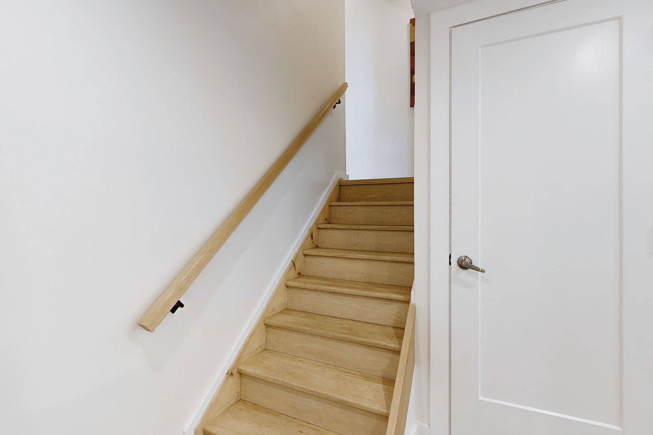 Mississauga, ON L5A 3M8,400 Bloor ST #6