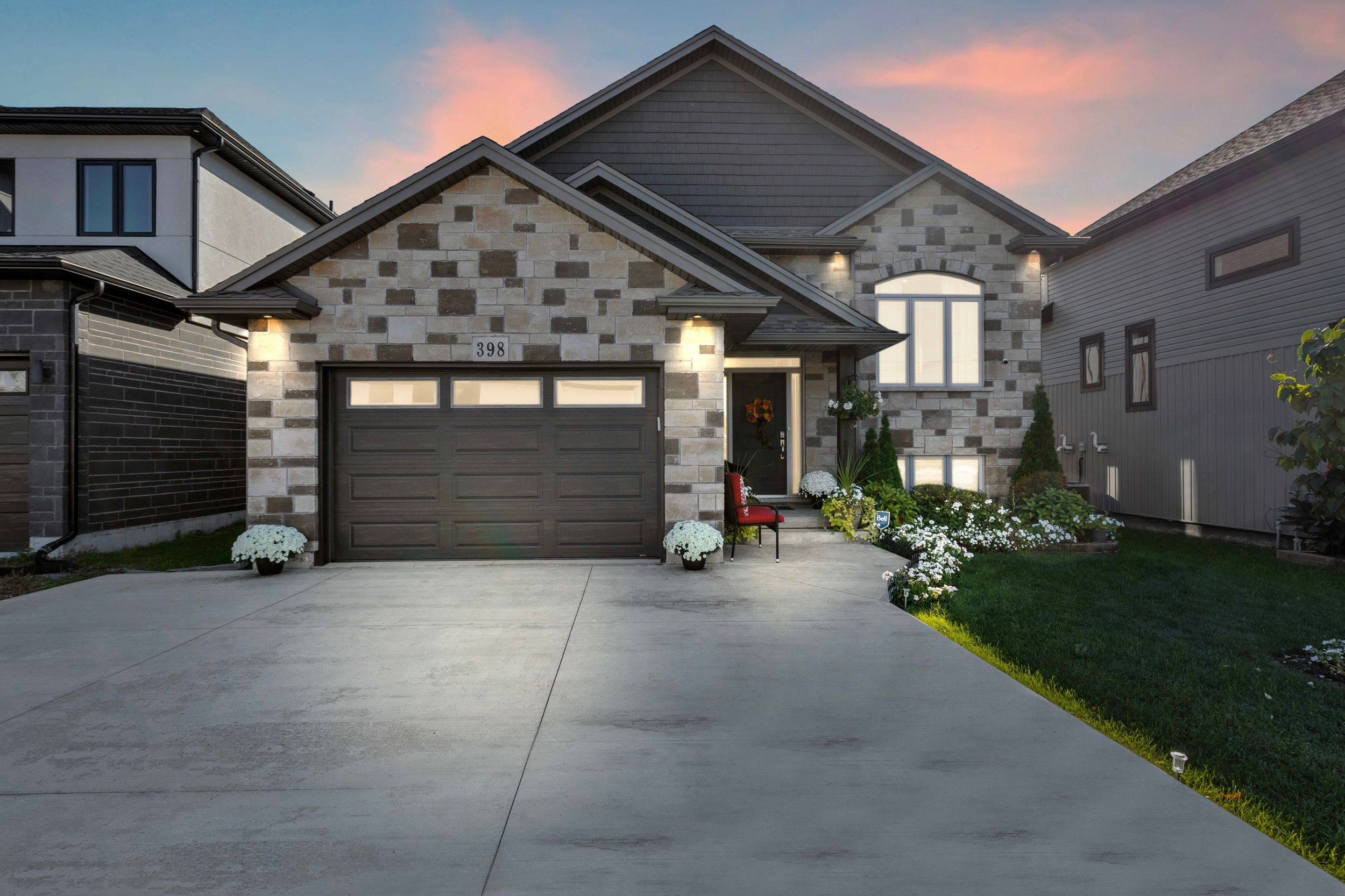 Welland, ON L3C 0H3,398 AQUEDUCT ST