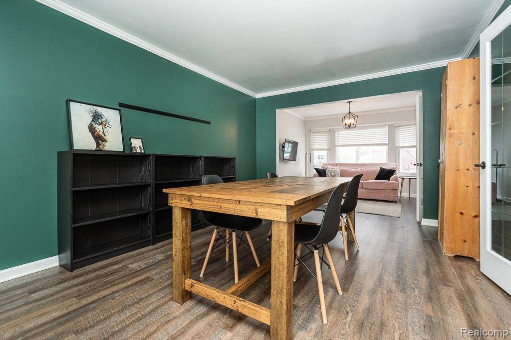 Clinton Township, MI 48038,39802 Sunderland DR