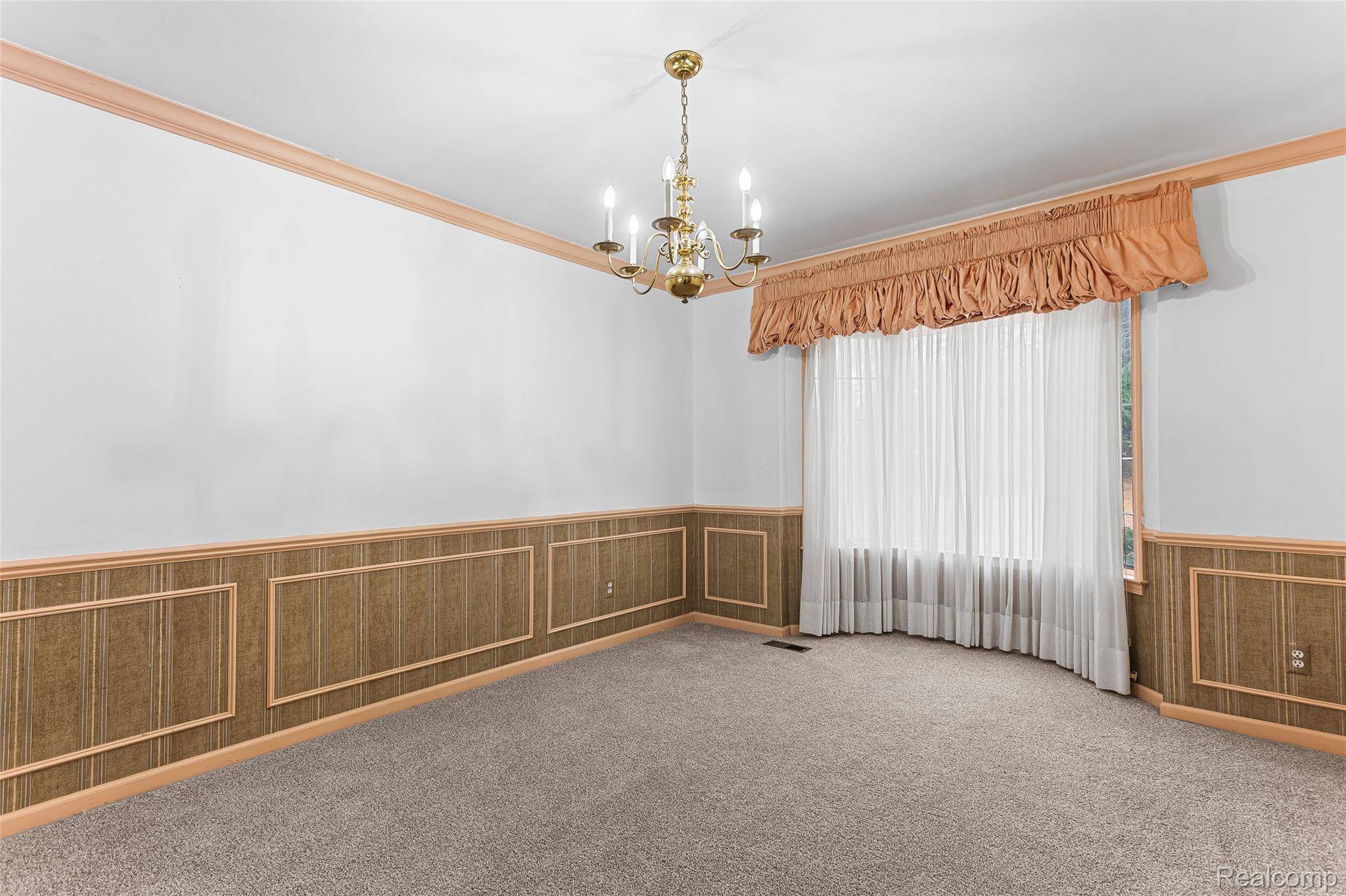 Troy, MI 48084,1880 PELICAN CT