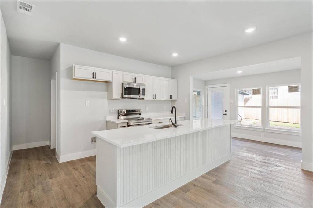 Waco, TX 76707,900 N 22nd Street